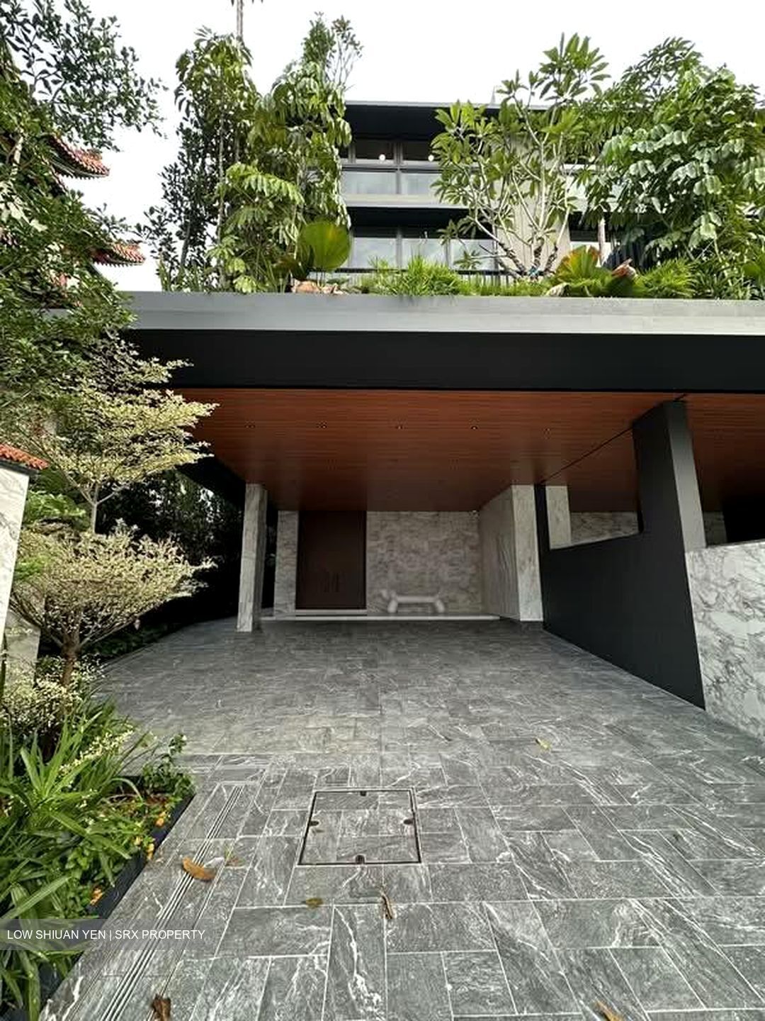 Shrewsbury Road (D11), Terrace #530964831